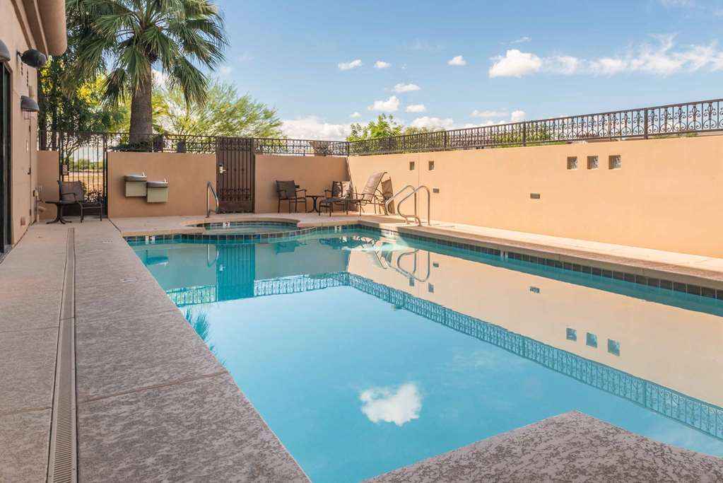 Doubletree By Hilton Phoenix-Гилберт Удобства фото